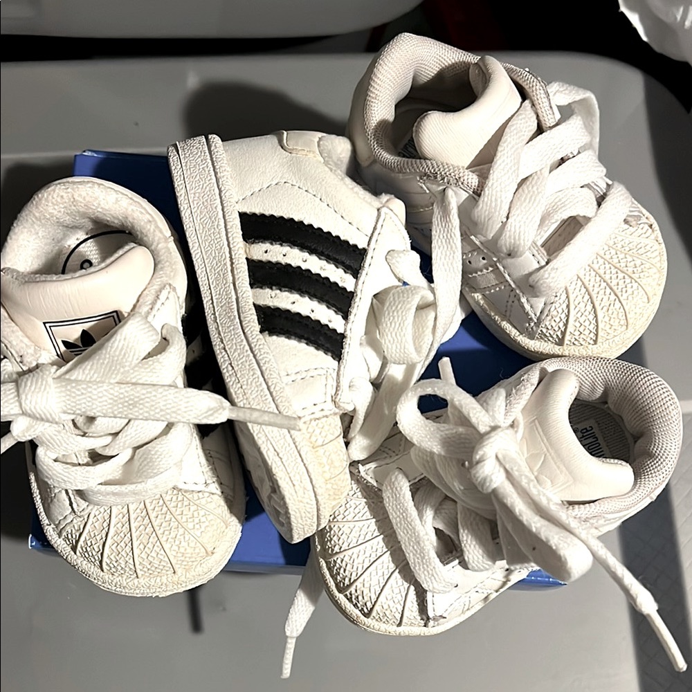 Adidas Baby Superstar Sneaker Lot